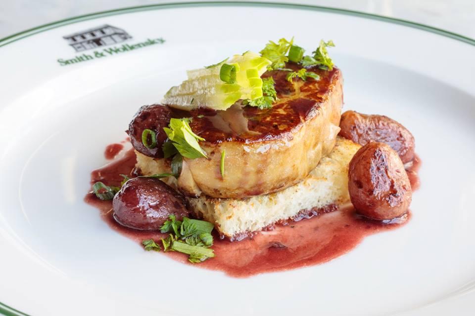 Smith & Wollensky Best Waterfront Restaurant Miami